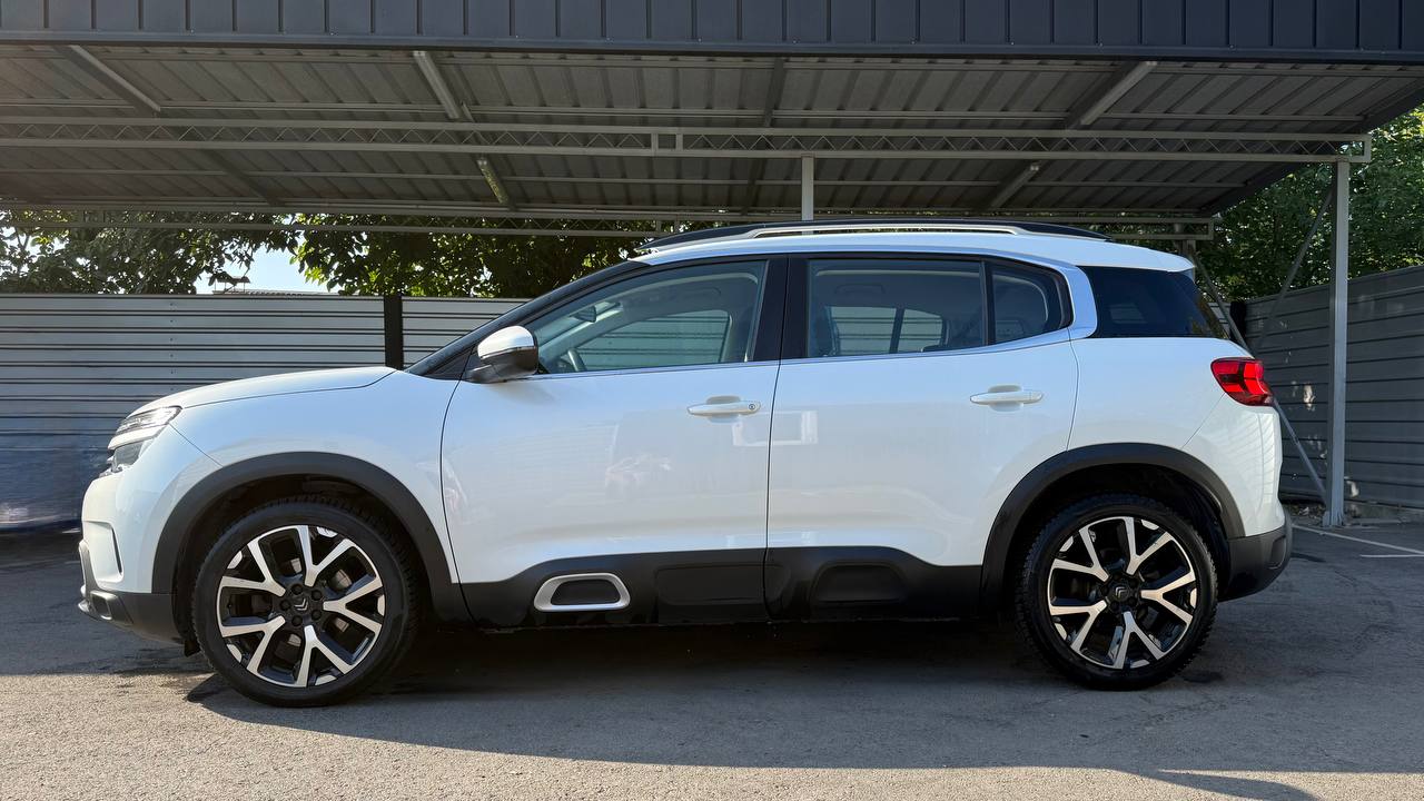 Citroën C5 Aircross, вид сбоку